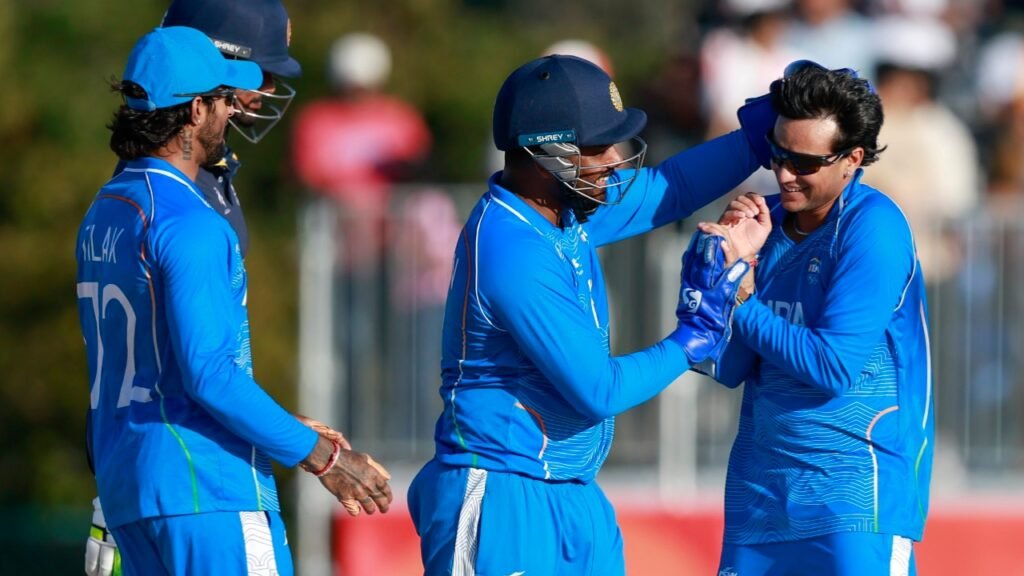 Inadia won srilanka allout 45